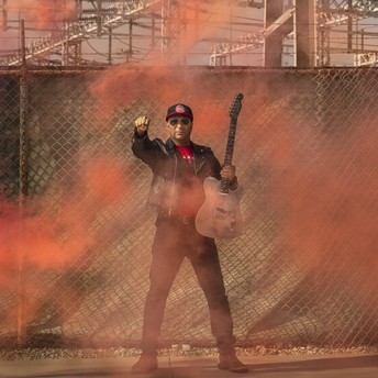 Tom Morello Postpones Solo Shows to Join Bruce Springsteen’s Land of Hope and Dreams U.S. Tour: ‘In The Spirit of Freedom, Justice and Rock N’ Roll’