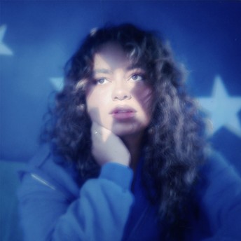 बेला के द ग्रेट एस्केप फेस्टिवल 2026 में बिलबोर्ड यूके लाइव में शामिल हुईं: पूरी लाइनअप देखें